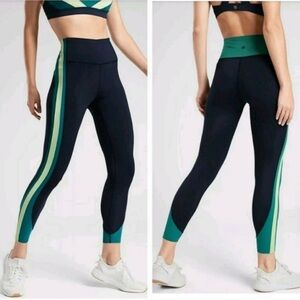 Athleta crunch, 7/8 tight XS, multi colored striped workout leggings